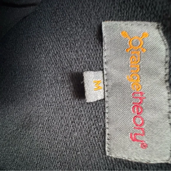 OrangeTheory Hoodie | Unisex | Medium | Black 1/4 Zip Pullover | Like New - Picture 6 of 13